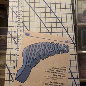 NEW Dritz Superboard Durable Kraft Board 40”x72”